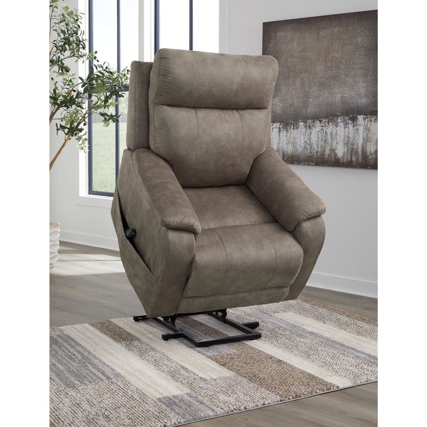Crestmeade Power Lift Recliner