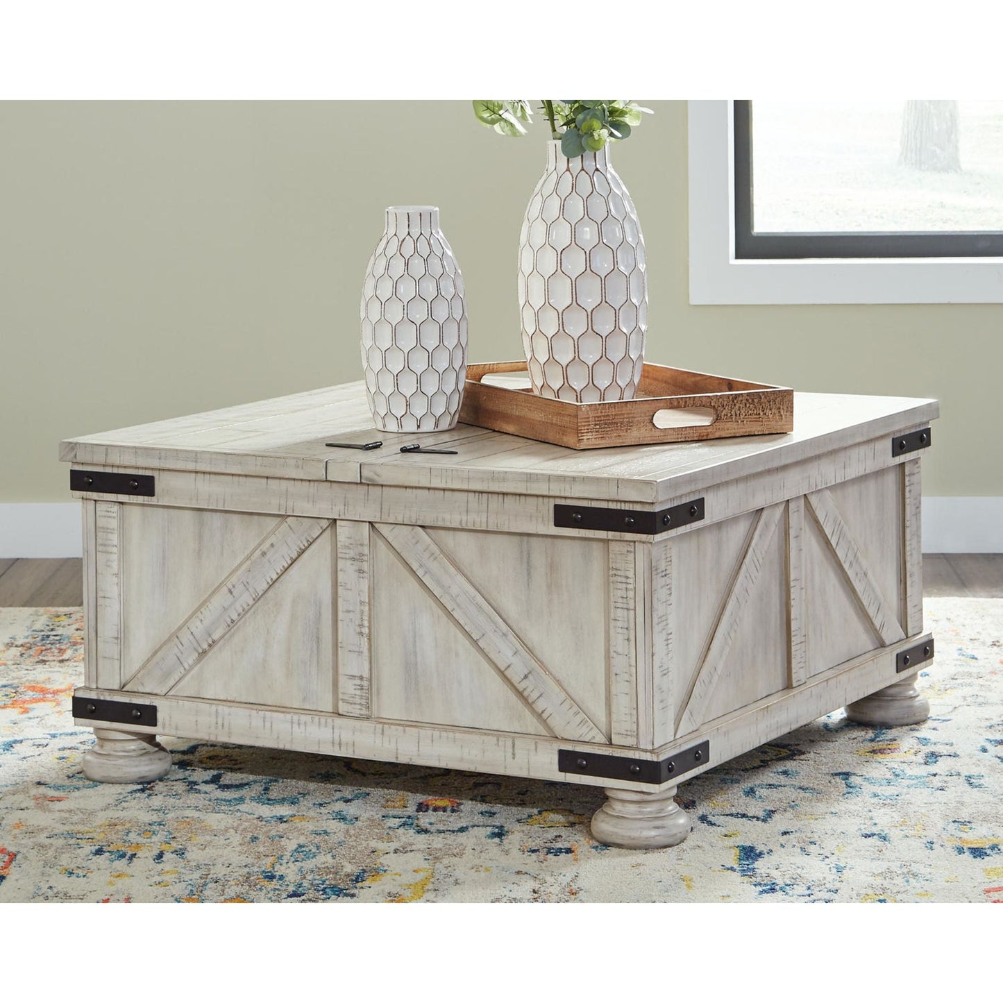 Carynhurst Coffee Table - Whitewash