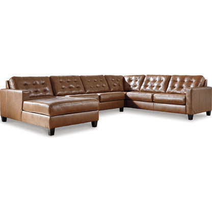 Baskove 4 Piece Sectional with Chase