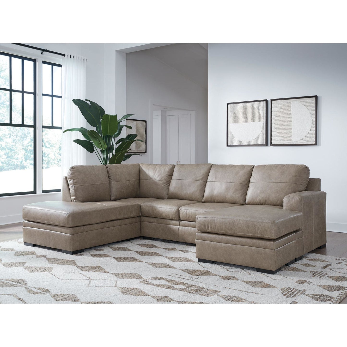Amuleto 2 Piece Sectional with Chaise