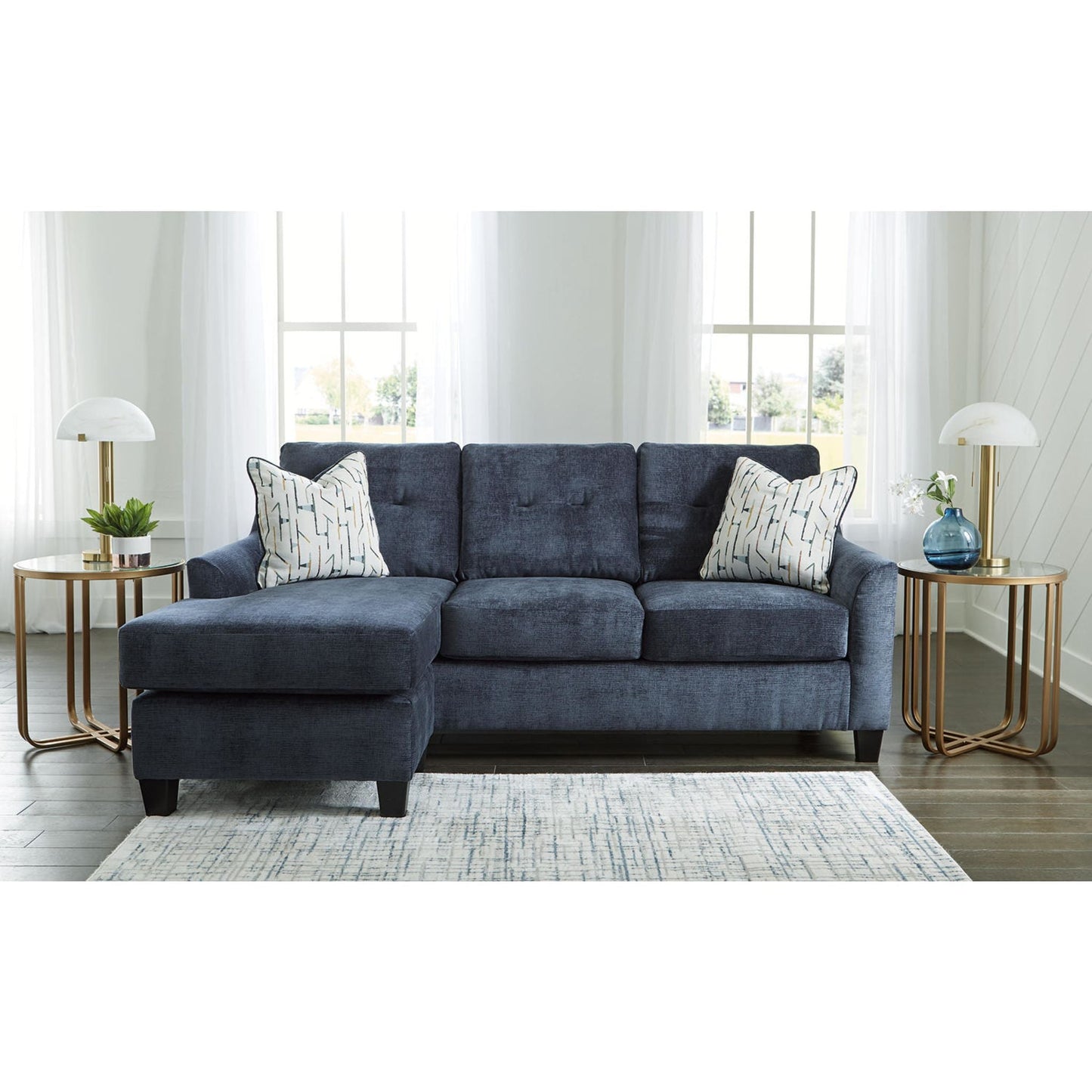 Amity Bay Sofa Chaise
