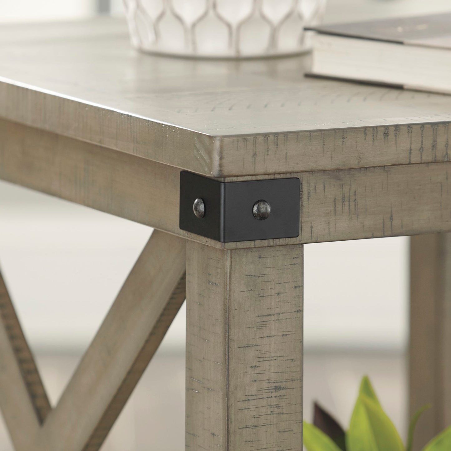Aldwin End Table - Gray