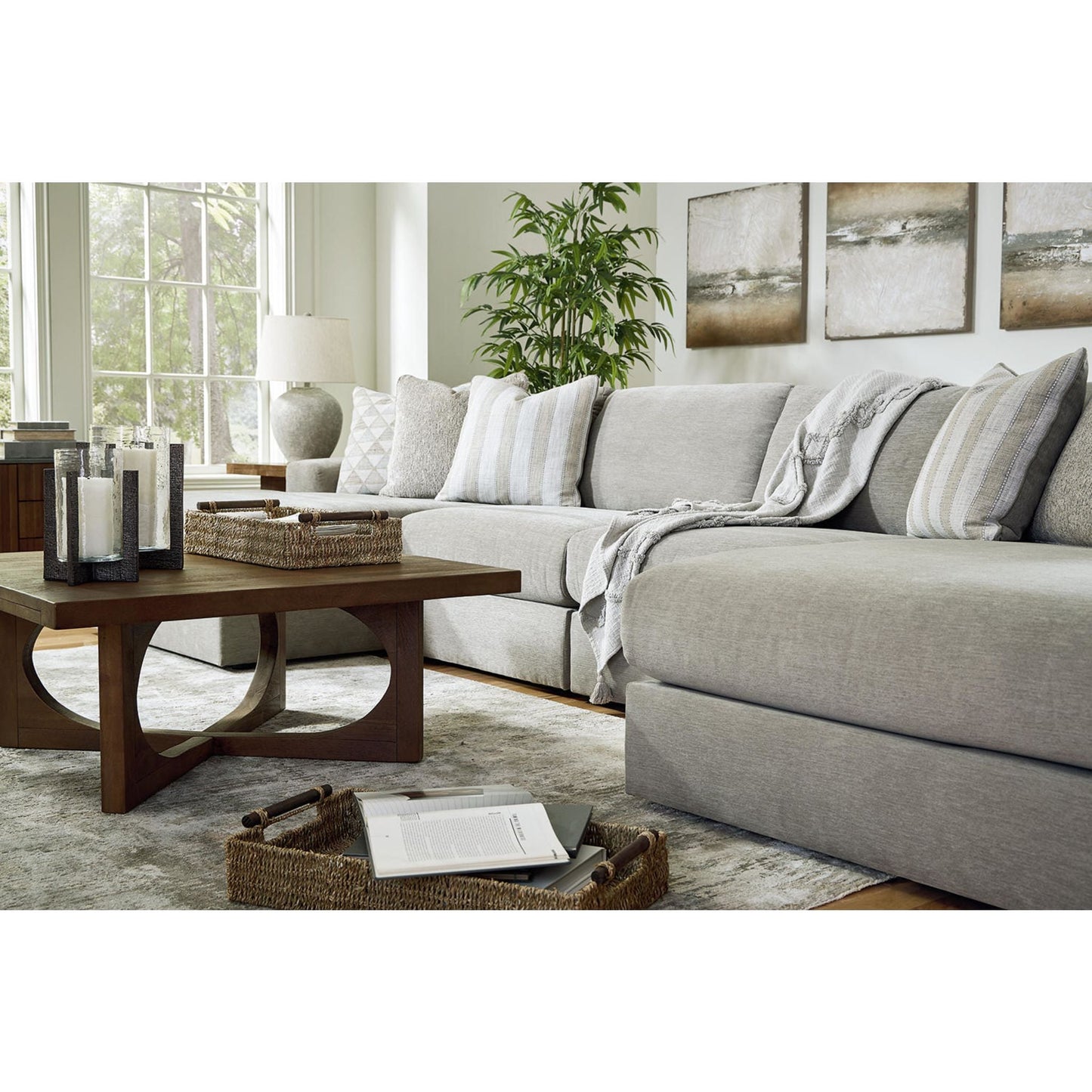 Avaliyah 4 Piece Modular Sectional with Chaise